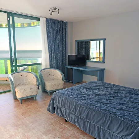 Kaktus Kaktus Albir 酒店